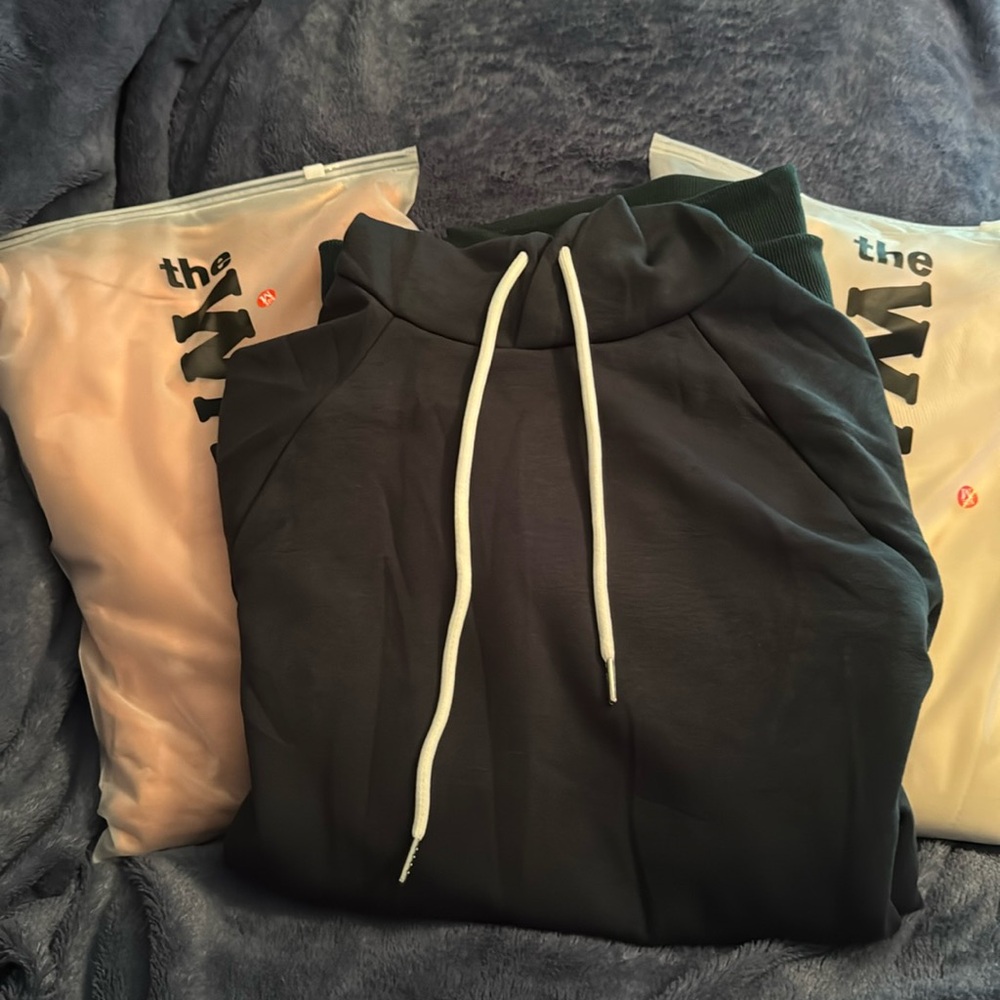 THE WARMY OVERSIZED HOODIE DRESS Size L-3X (3 Hoodies)